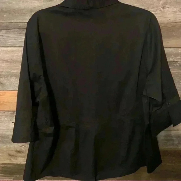 NWOT Venezia Black Button Up Shirt - Picture 2 of 3